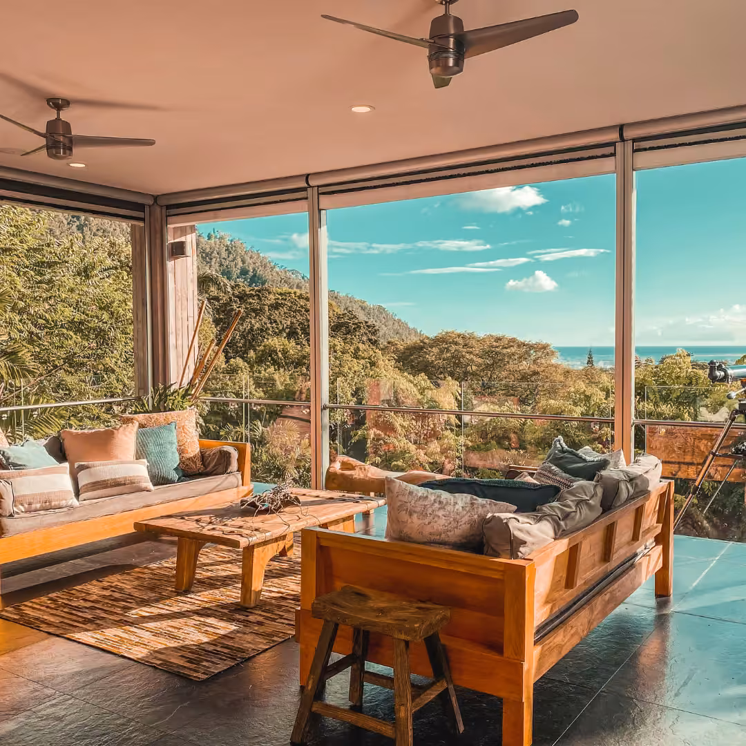 Contemporary Estate in Heart of Honolulu