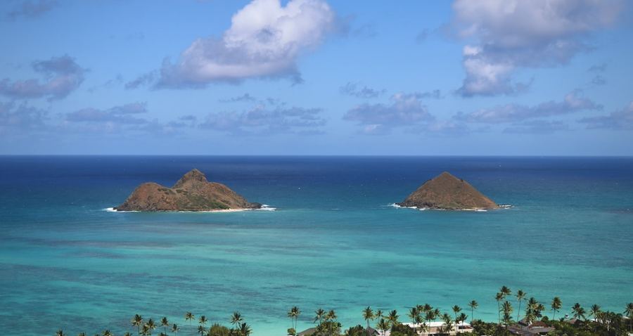 First light over the ocean from the Lanikai Pillbox ridge